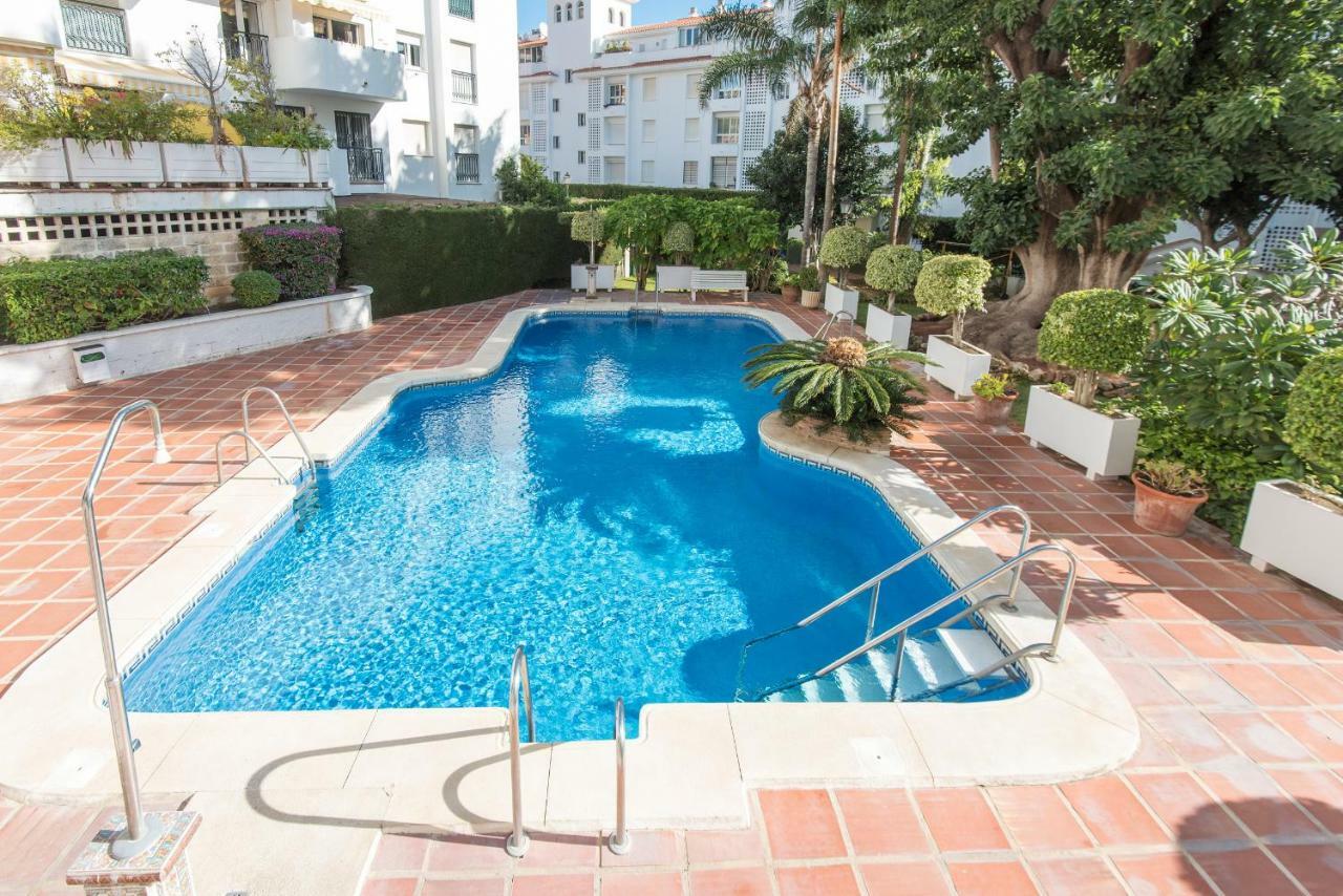 Villa Fantastico Apartamento En La Carihuela Torremolinos Exterior foto